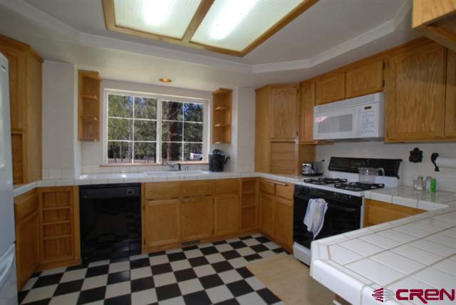698 Monument Avenue - photo 9